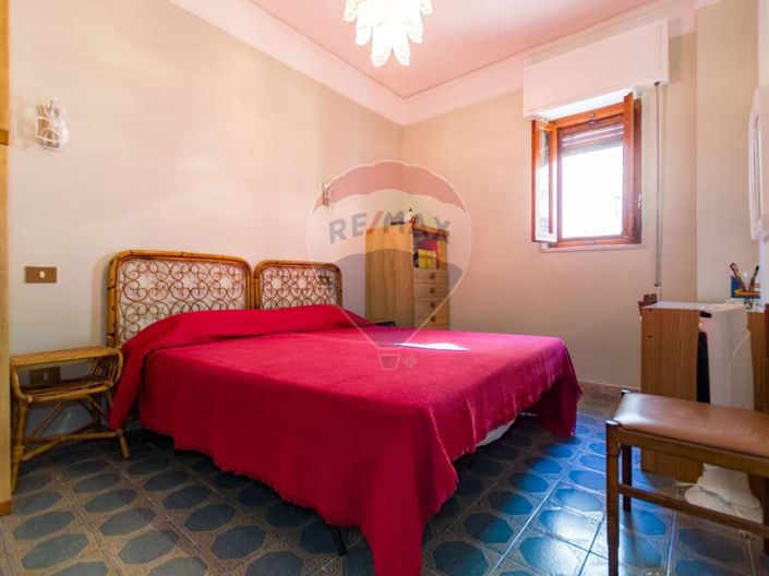 Image No.30-4 Bed Villa for sale