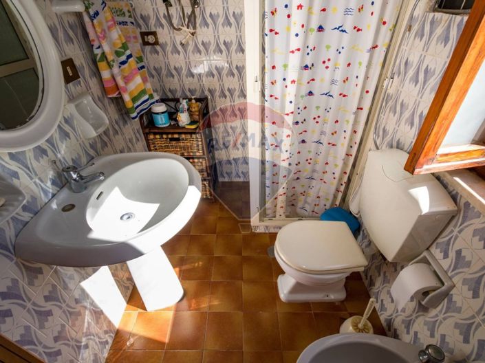 Image No.32-4 Bed Villa for sale