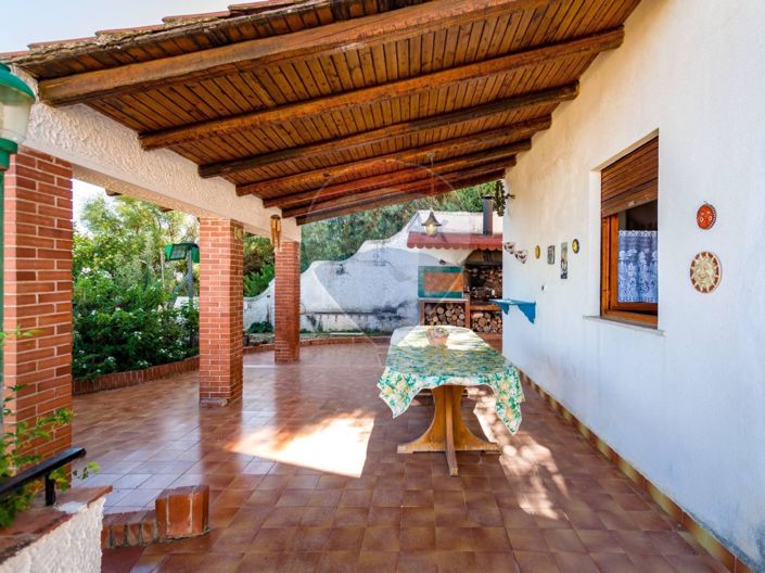 Image No.8-4 Bed Villa for sale