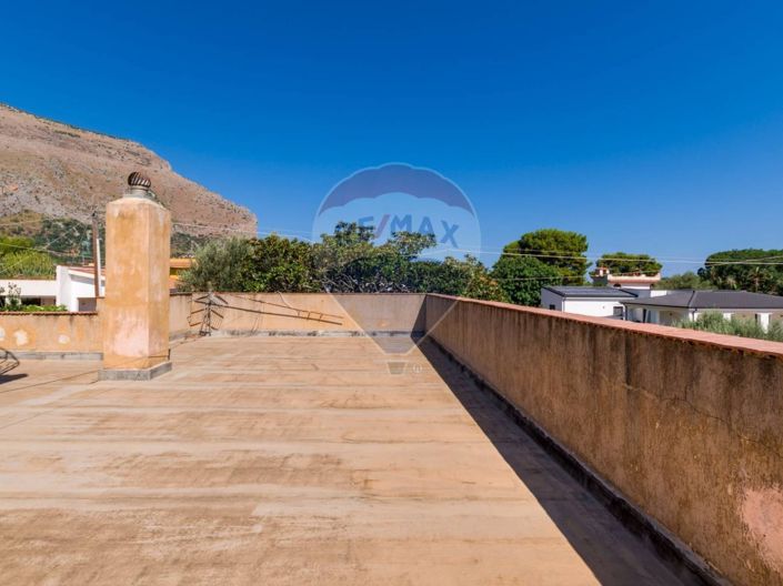 Image No.13-3 Bed Villa for sale