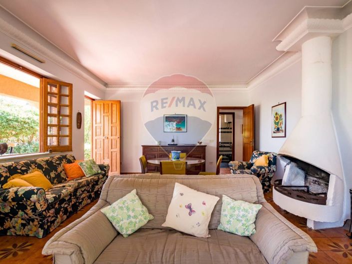 Image No.20-3 Bed Villa for sale