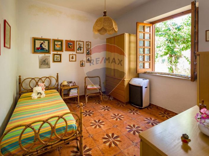 Image No.22-3 Bed Villa for sale