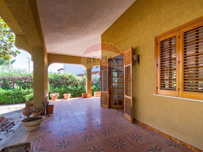 Image No.5-3 Bed Villa for sale