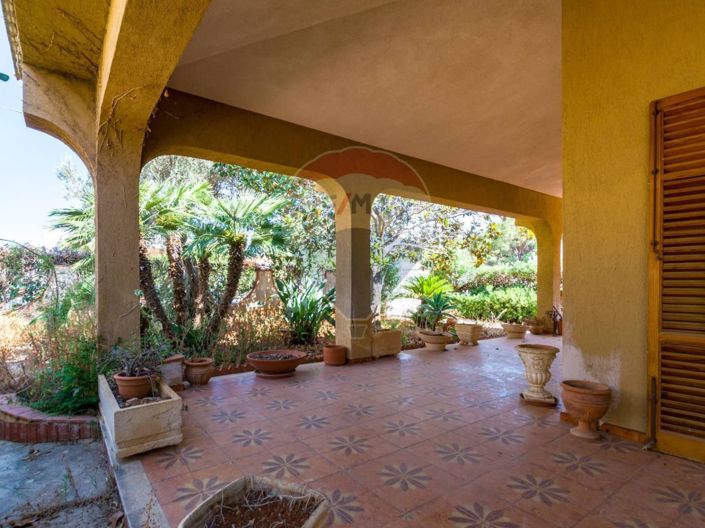 Image No.9-3 Bed Villa for sale