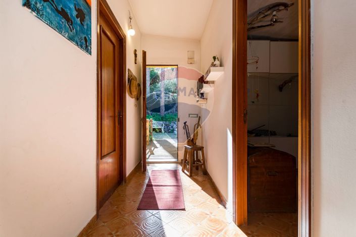 Image No.12-3 Bed Villa for sale