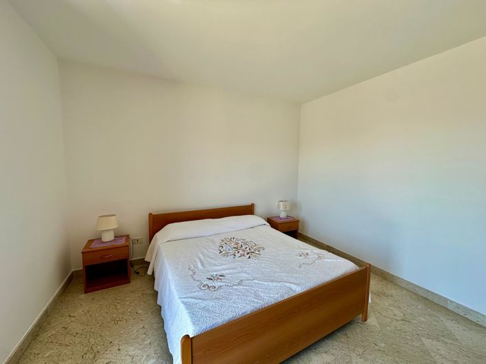 Image No.10-3 Bed Apartment for sale