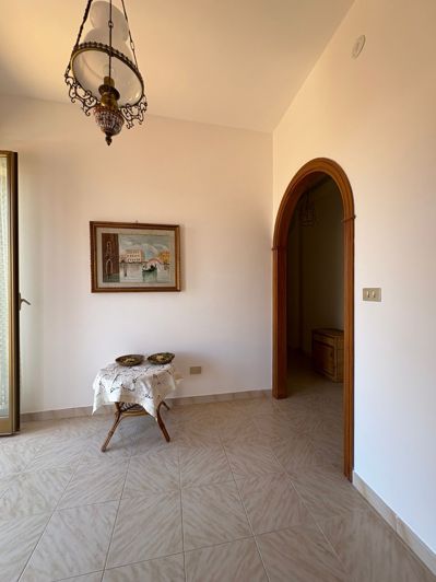 Image No.14-4 Bed Villa for sale