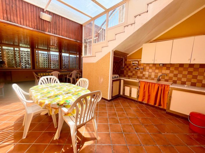 Image No.8-4 Bed Villa for sale