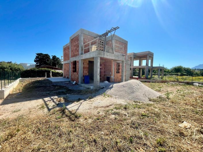 Image No.6-3 Bed Villa for sale