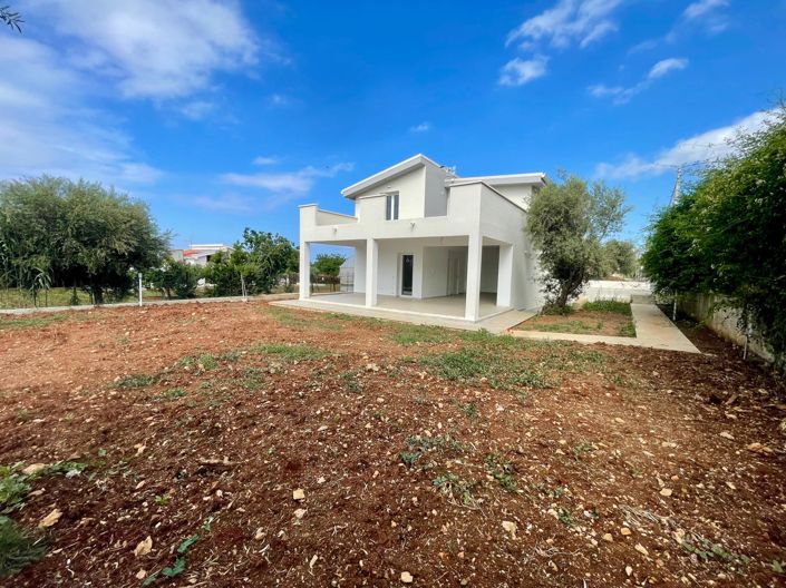 Image No.3-2 Bed Villa for sale