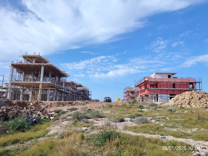 Image No.12-2 Bed Villa for sale