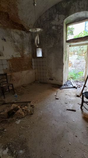 Image No.21-2 Bed House for sale