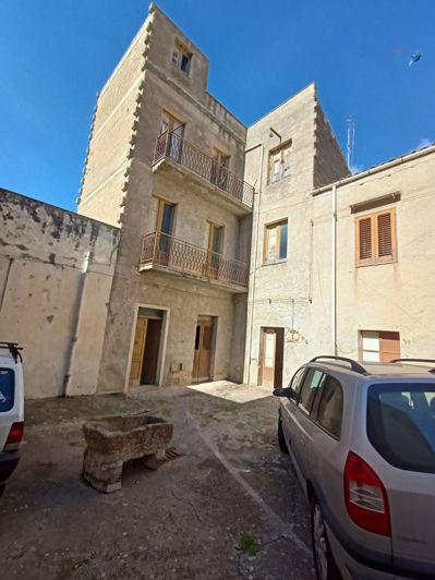 Sambuca di Sicilia, House