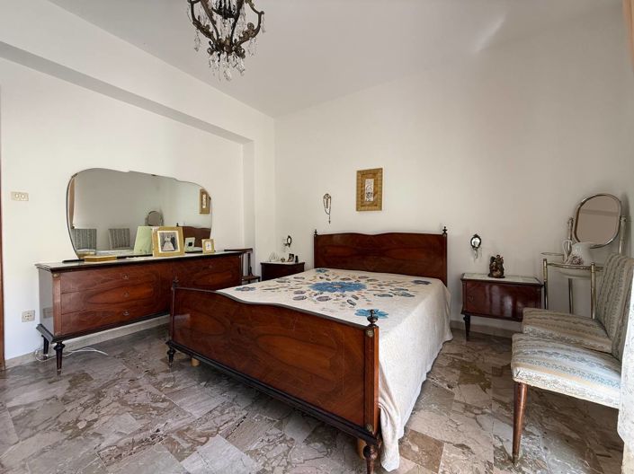 Image No.22-2 Bed Apartment for sale