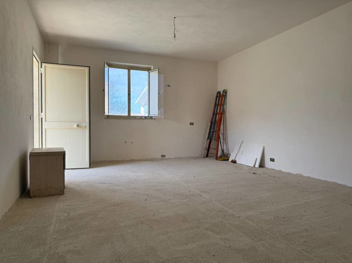 Image No.18-2 Bed Villa for sale