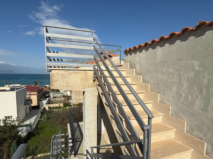 Image No.30-2 Bed Villa for sale