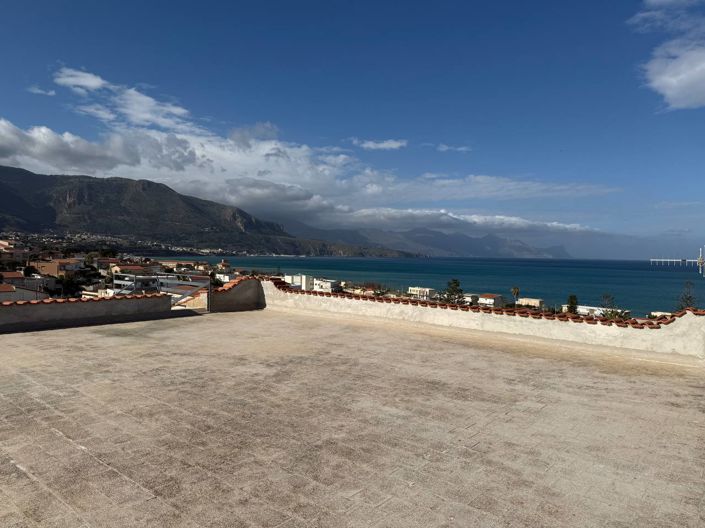 Image No.31-2 Bed Villa for sale