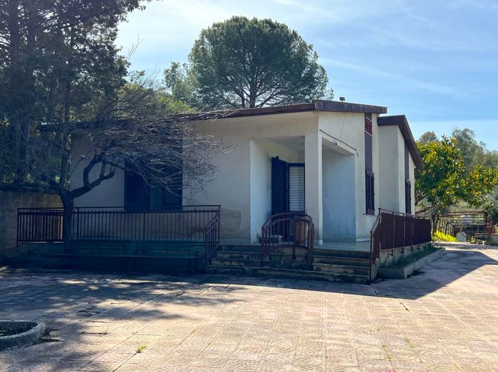 Image No.17-3 Bed Villa for sale