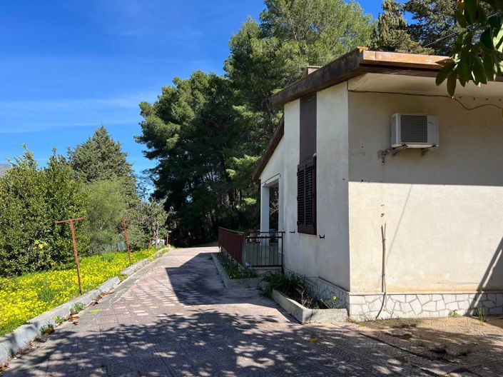 Image No.4-3 Bed Villa for sale