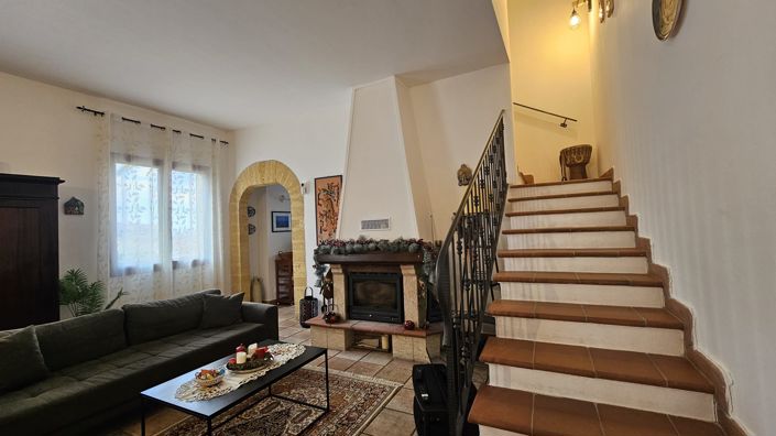 Image No.5-3 Bed Villa for sale