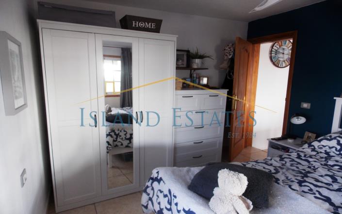 Image No.18-3 Bed Finca for sale