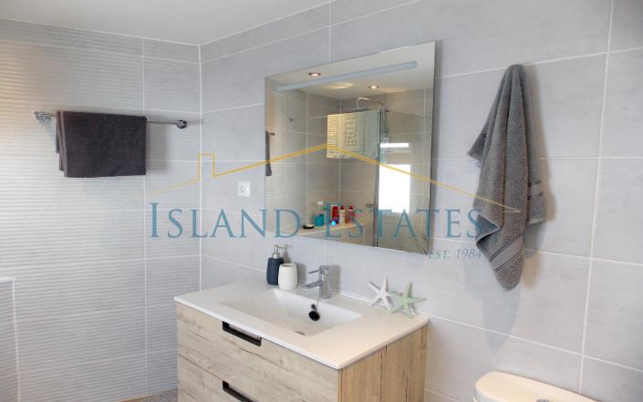 Image No.32-3 Bed Finca for sale