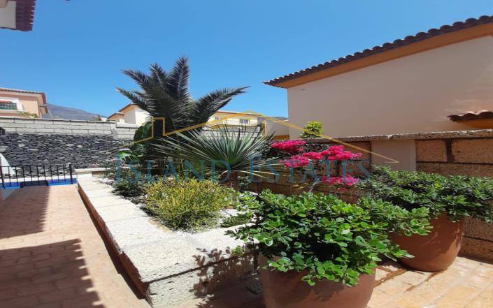 Image No.12-4 Bed Villa for sale