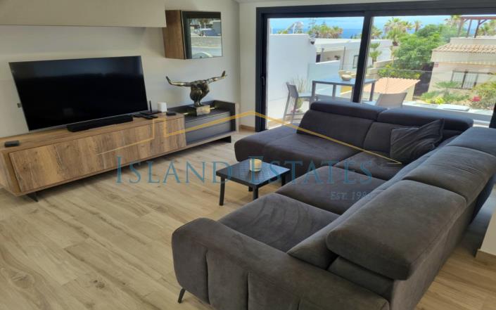 Image No.3-3 Bed Villa for sale