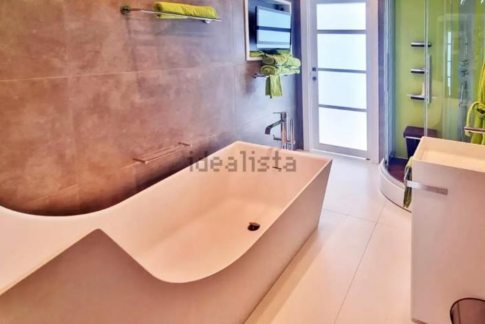 Image No.22-1 Bed Penthouse for sale