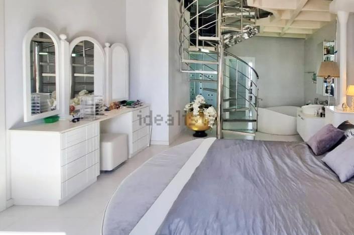 Image No.17-1 Bed Penthouse for sale