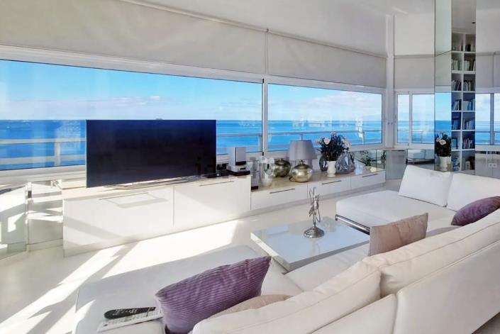 Image No.2-1 Bed Penthouse for sale