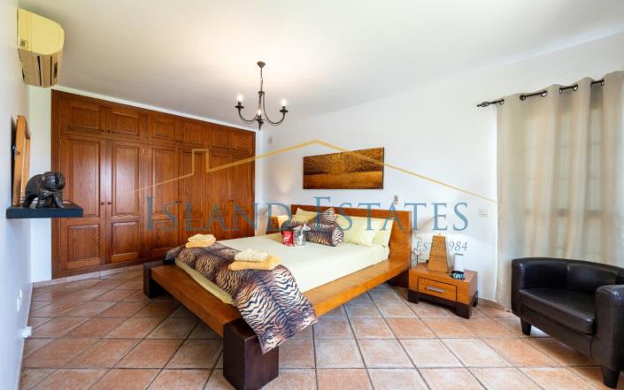 Image No.21-7 Bed House/Villa for sale