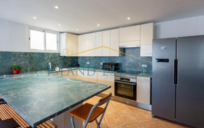 Image No.6-7 Bed House/Villa for sale