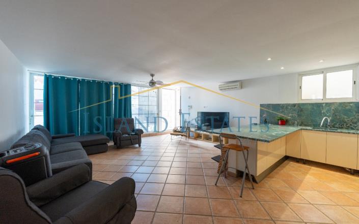 Image No.4-7 Bed House/Villa for sale