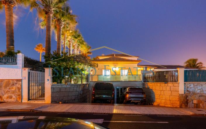 Image No.31-7 Bed House/Villa for sale