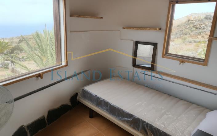 Image No.8-1 Bed Country House for sale