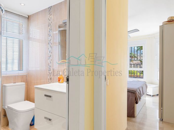 Image No.36-3 Bed Apartment for sale