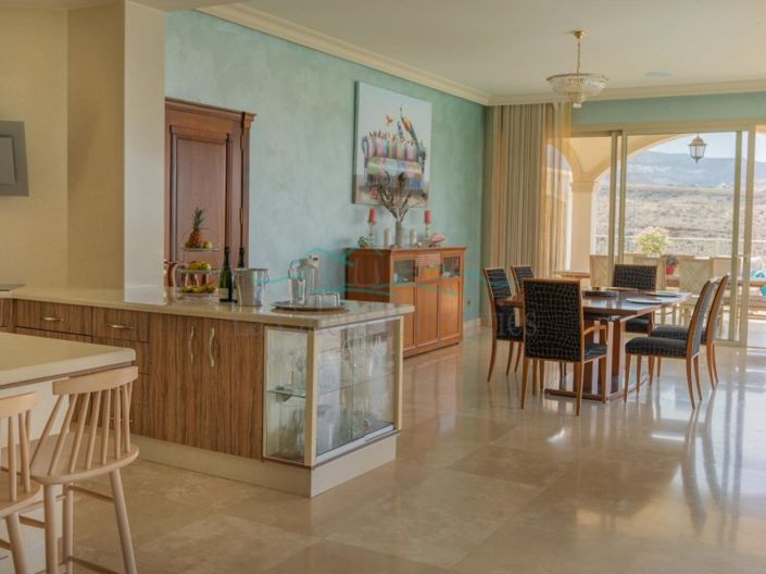 Image No.11-6 Bed Villa for sale