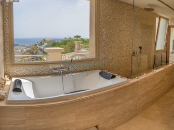 id793d8101-0000-0500-0000-000015cfb60a