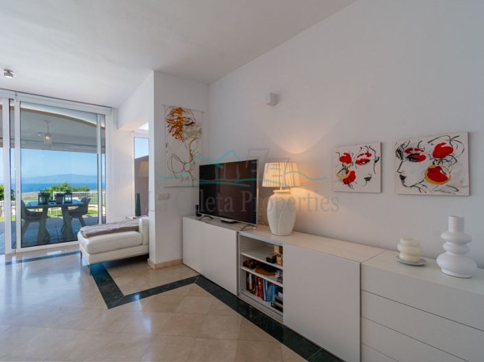 Image No.10-2 Bed Apartment for sale