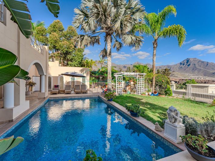 Image No.4-5 Bed Villa for sale