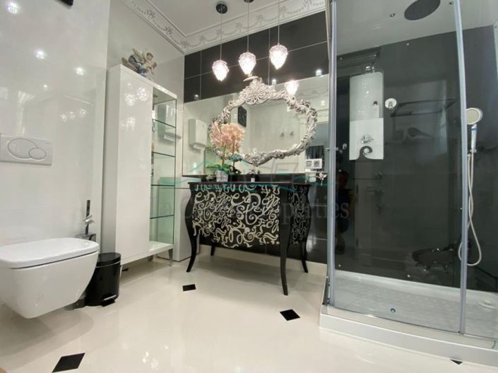 Image No.16-6 Bed Villa for sale