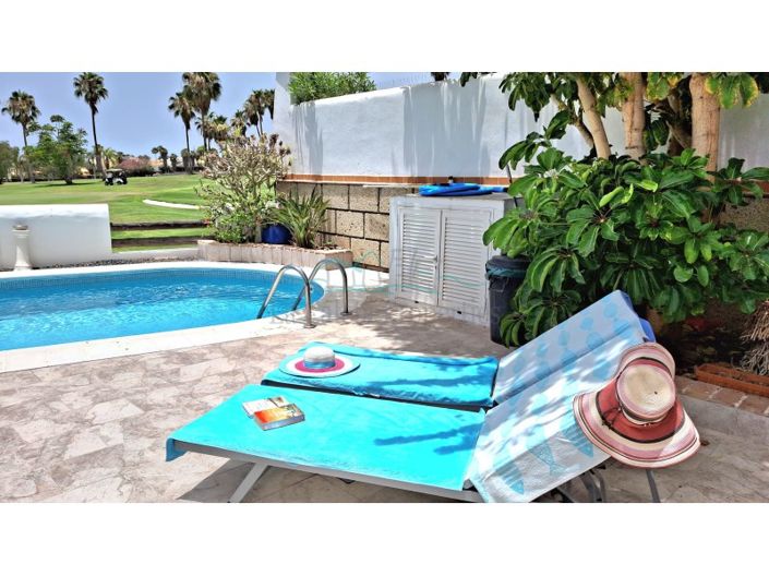 Image No.1-4 Bed House for sale