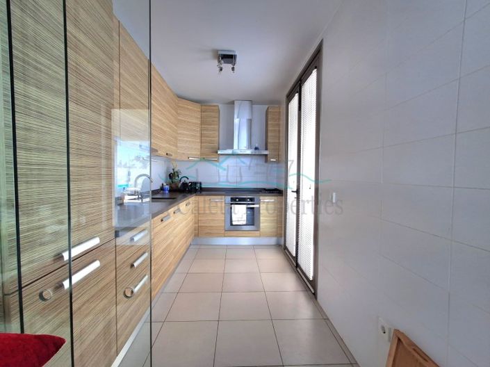 Image No.12-3 Bed House for sale