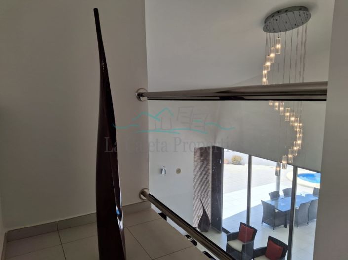 Image No.16-3 Bed House for sale