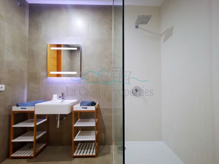 Image No.17-2 Bed Apartment for sale