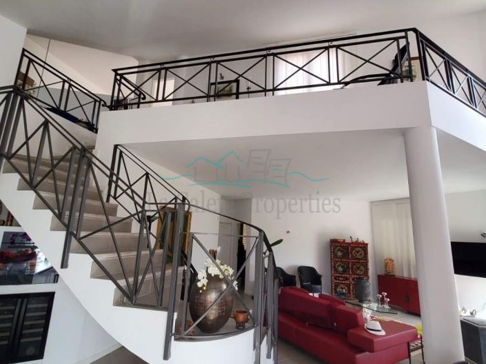 Image No.5-2 Bed Farmhouse for sale