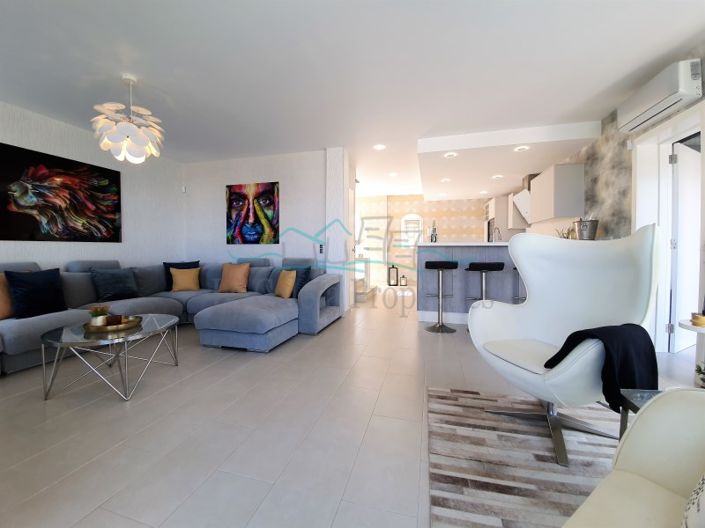 Image No.9-3 Bed House for sale