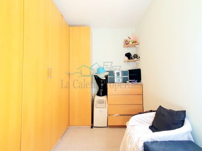 Image No.17-4 Bed House for sale