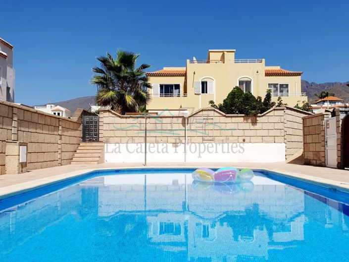 Image No.19-4 Bed House for sale